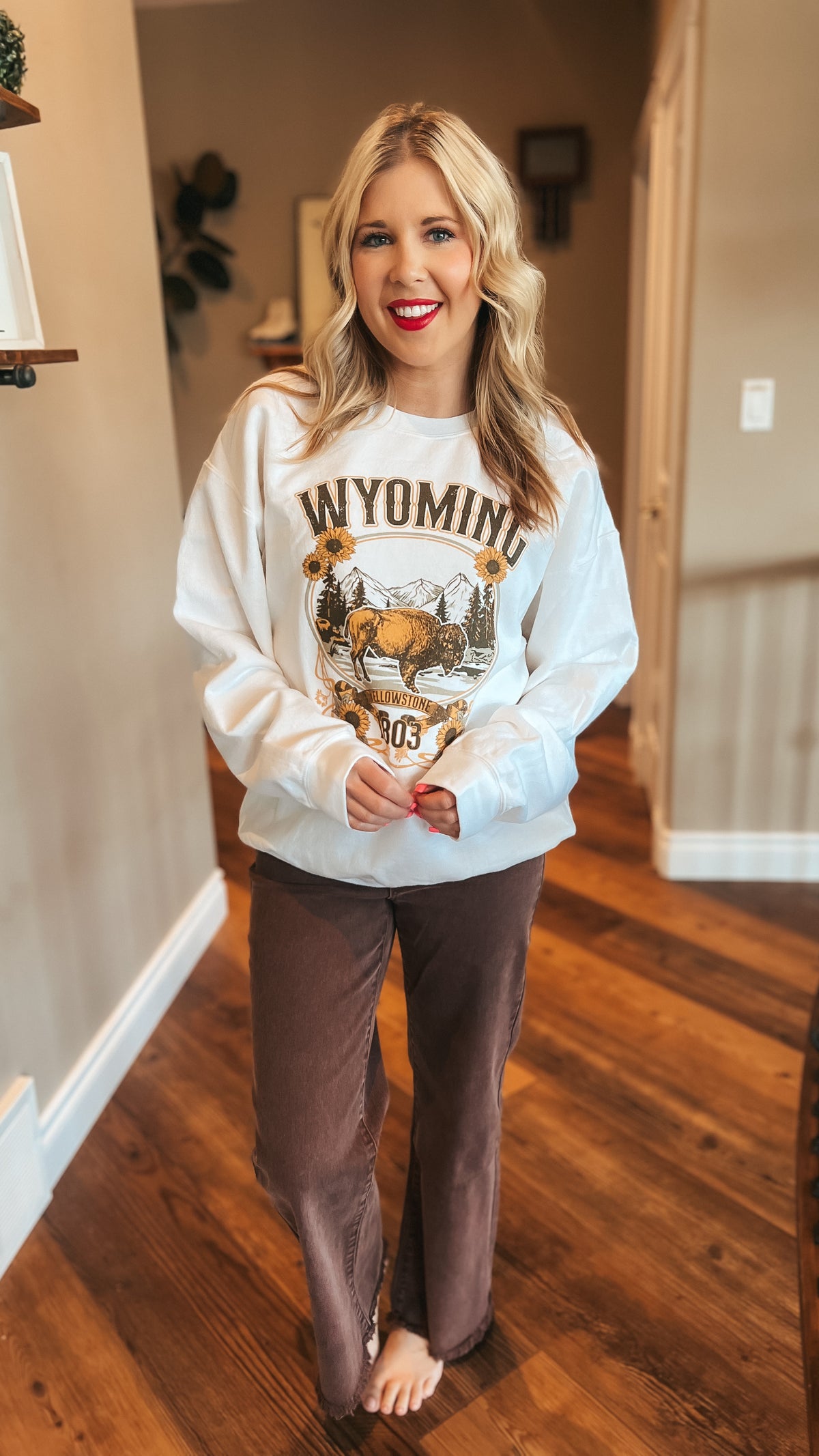 Wyoming | Graphic Sweatshirt