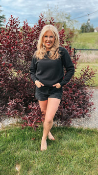 Jessie | Crewneck Sweatshirt | Black