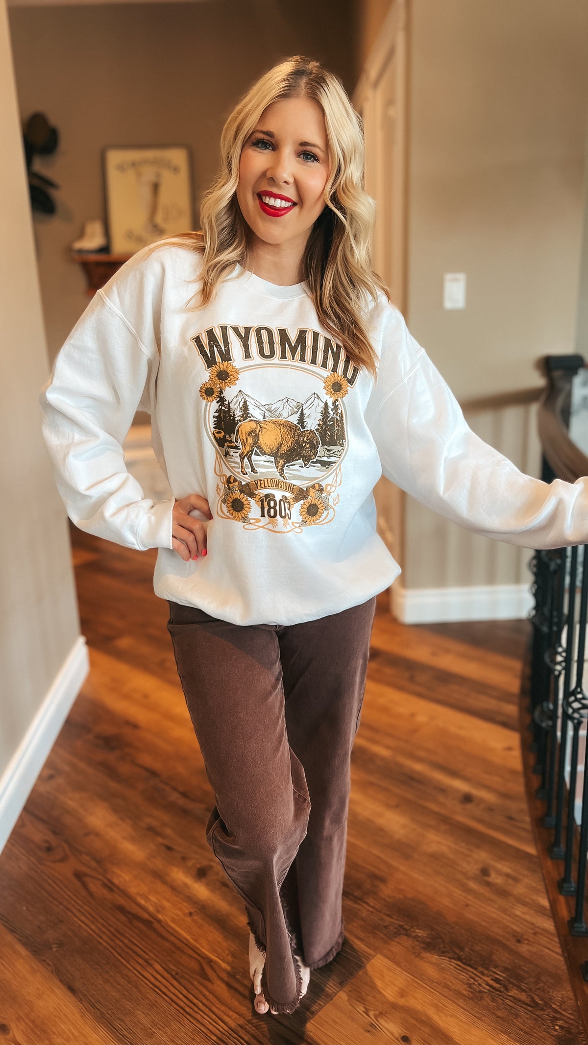 Wyoming | Graphic Sweatshirt