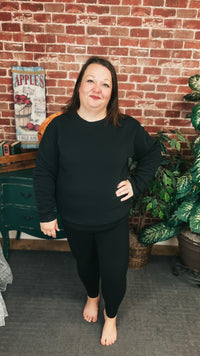 Jessie | Crewneck Sweatshirt | Black