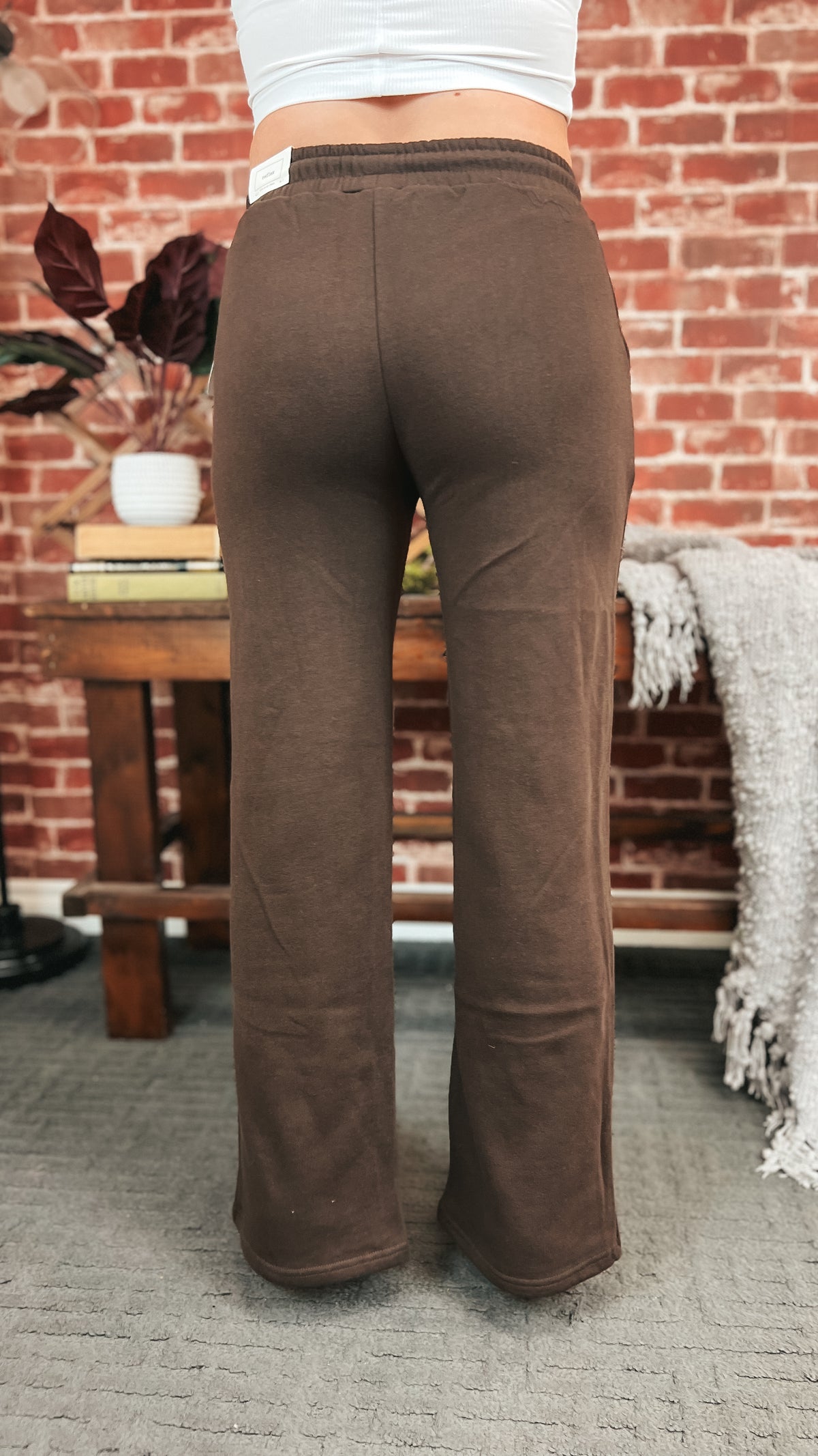 Jodie Wide Leg Jogging Pants | Brown