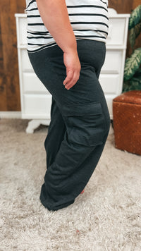 Rylyn Cargo Jogging Pants | Charcoal