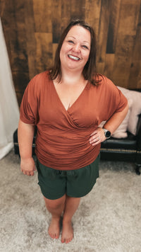 Anne-Marie | Cross Over Tee | Brown