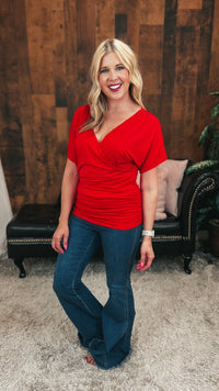 Anne-Marie | Cross Over Tee | Red