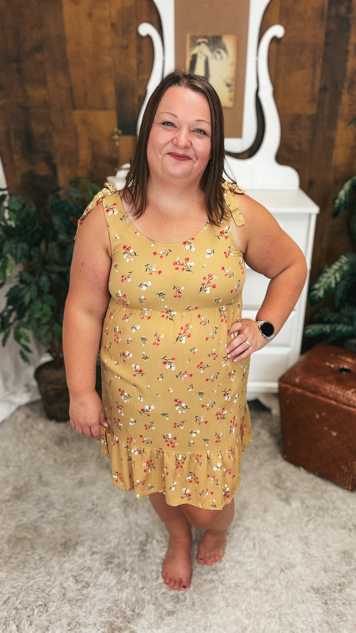 Hallie Floral Dress: Gold