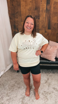 Giddy Up Cowgirl | Graphic T-Shirt