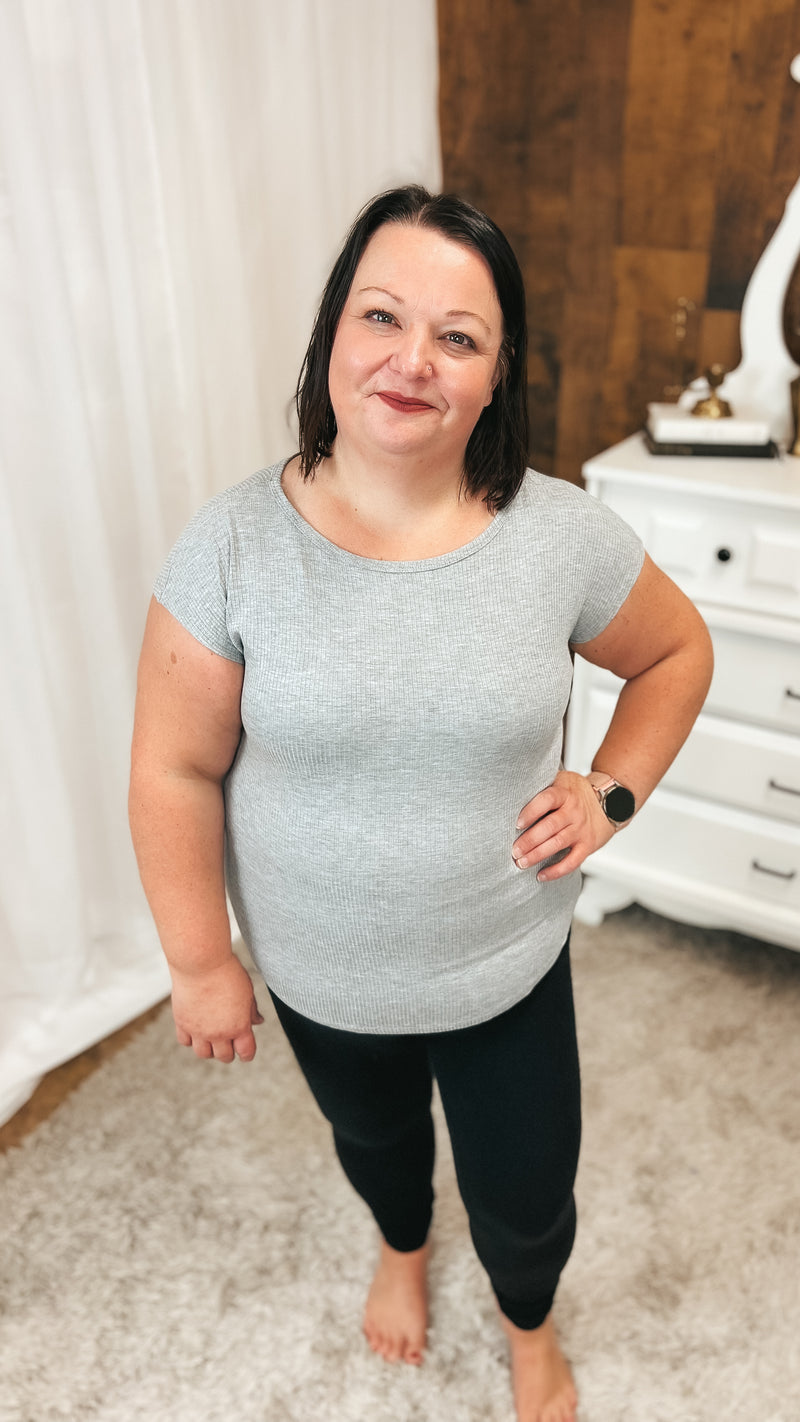 Melanie Ribbed Tee | Heather Grey