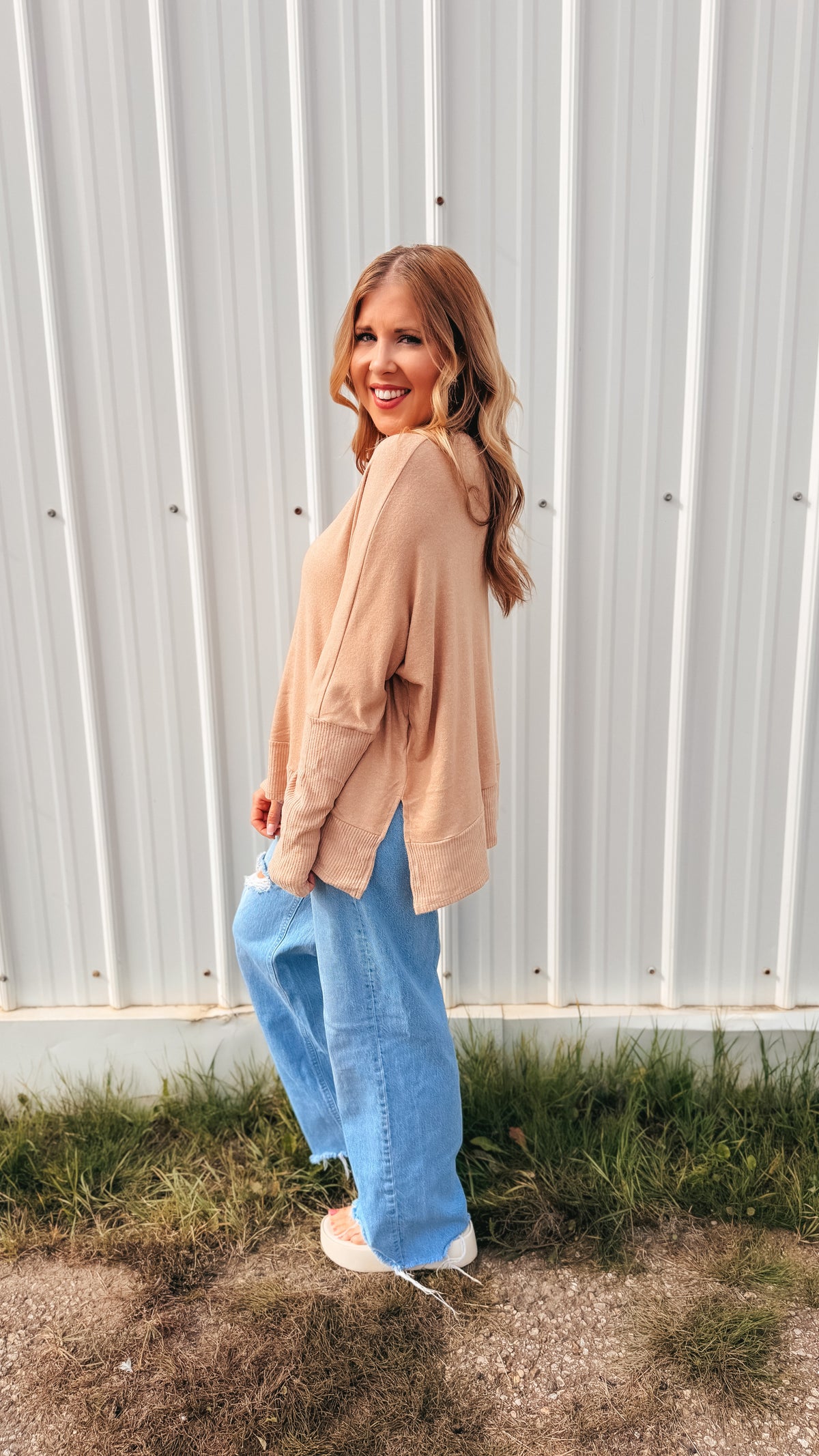 Kaylee Ottoman Top | Taupe