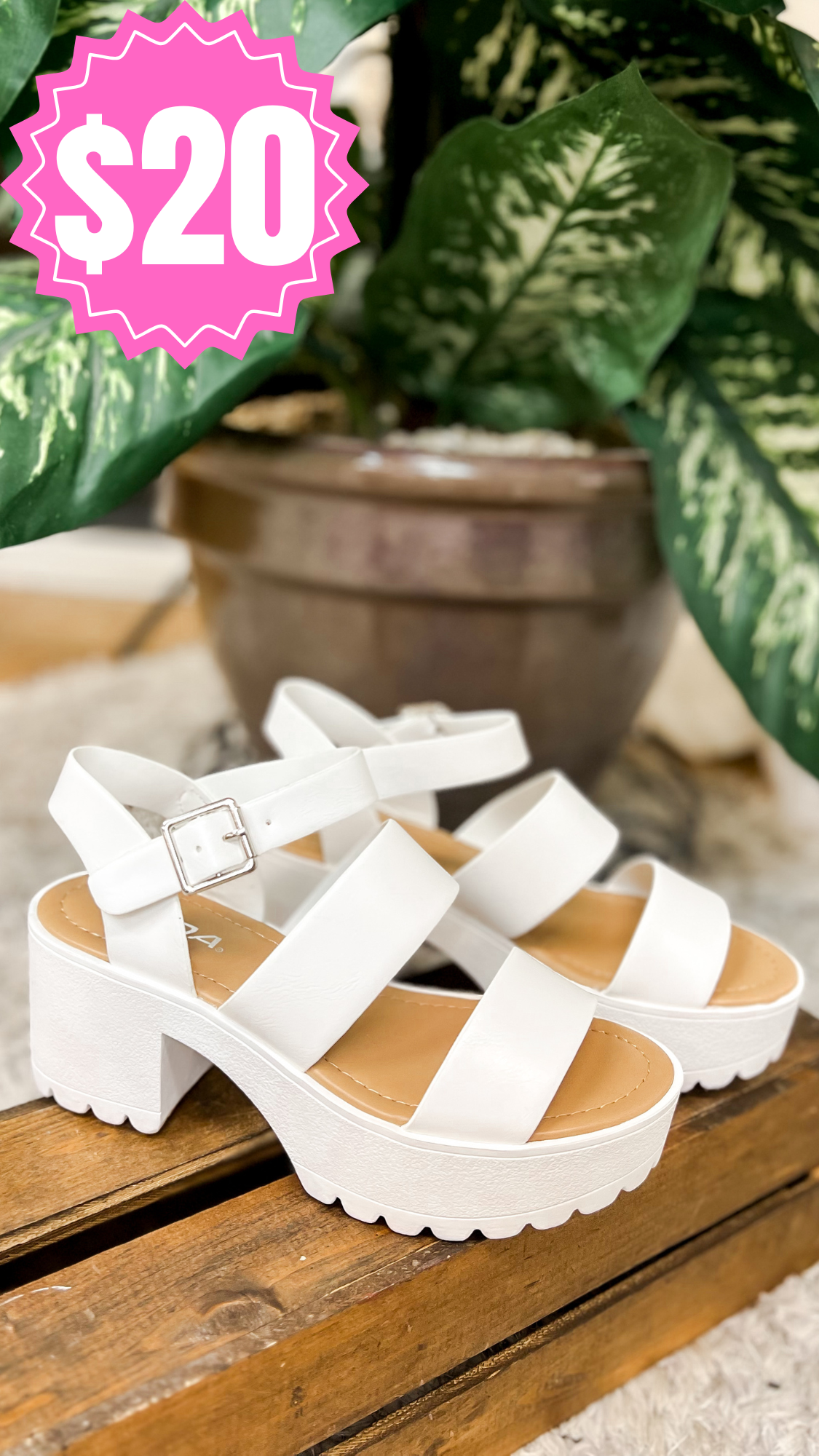 Cher Chunky Heel Sandal: White *SALE*