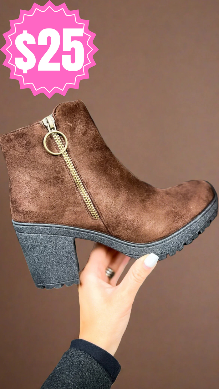 Gerri Booties: Brown *SALE*