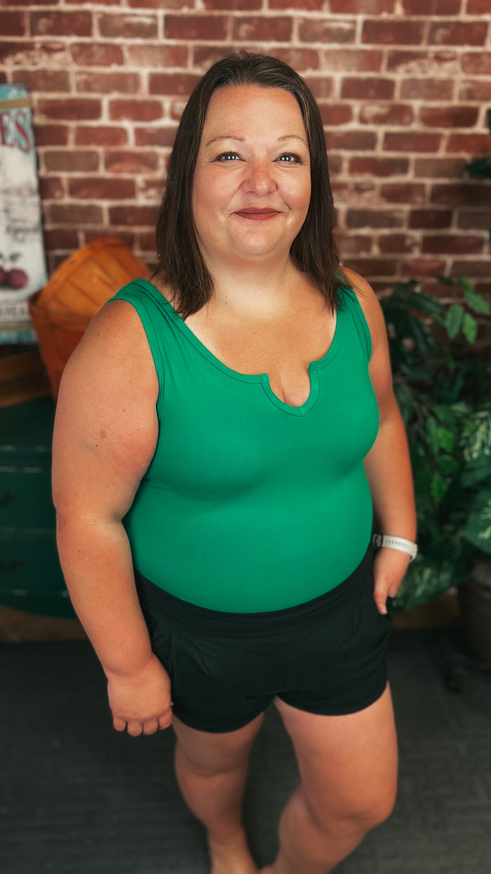 Mylie V-Neck Bodysuit | Kelly Green