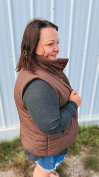 Tori Puffer Vest | Brown
