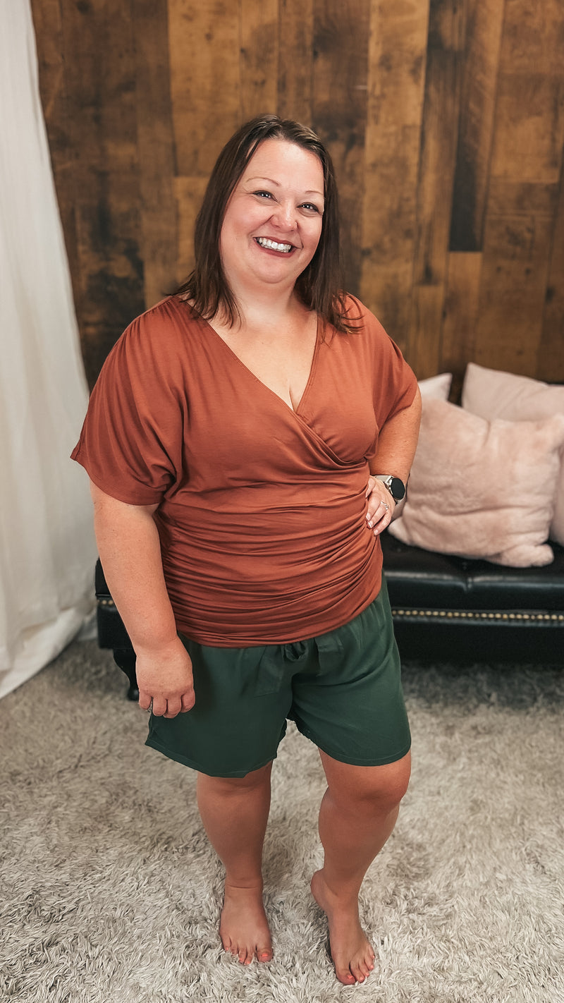 Anne-Marie | Cross Over Tee | Brown