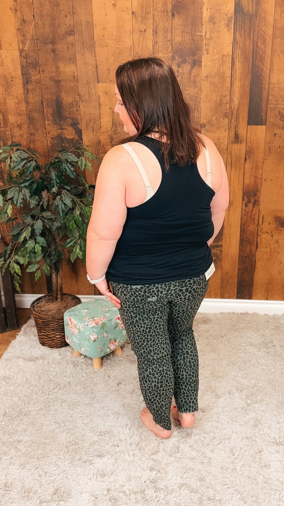 Vicky Cropped Jogger Denim | Leopard