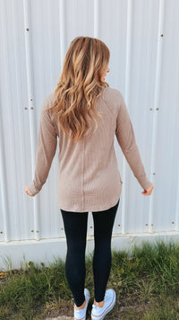 Leslie Waffle Long Sleeve | Taupe