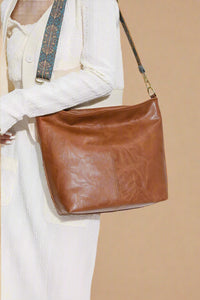 Jaycee Cross Body Bag: Camel