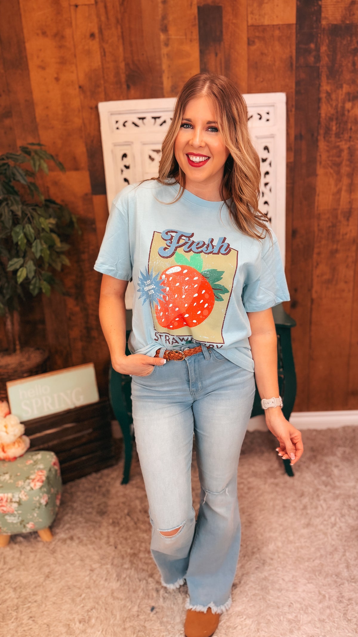 Strawberry Graphic Tee | Blue