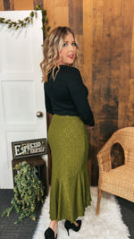 Felicity Eyelet Lace Skirt: Green