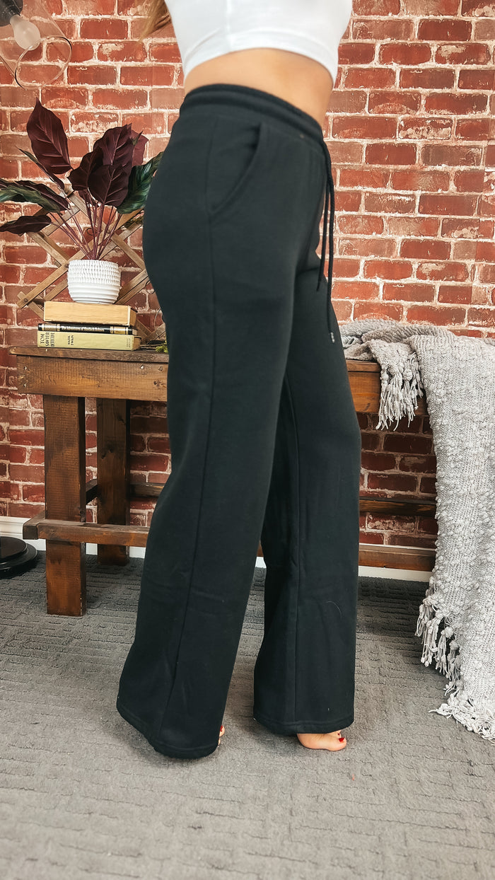Jodie Wide Leg Jogging Pants | Black