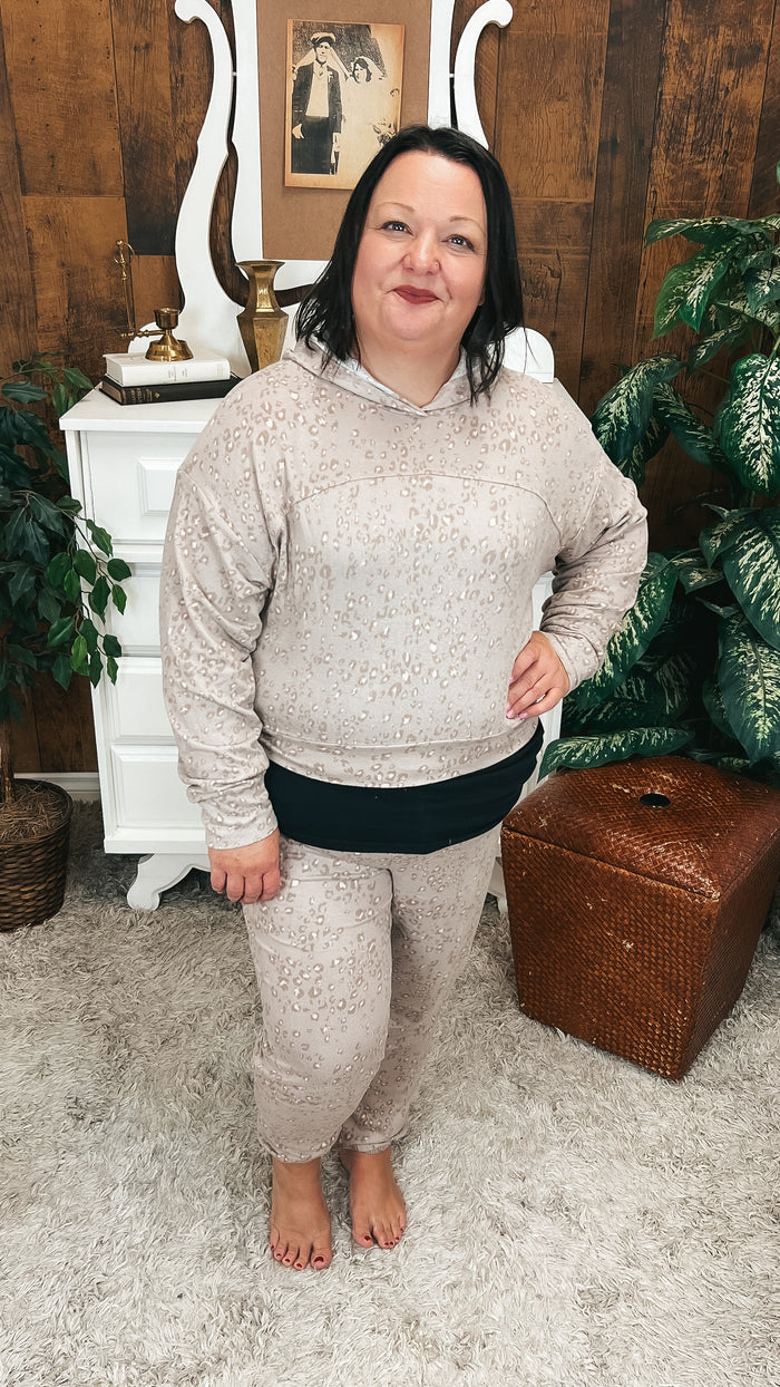 Lisa Lounge Set | Mocha Leopard