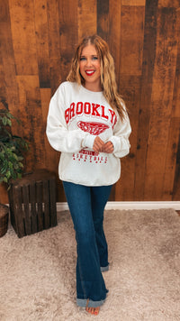 Brooklyn Basketball Crewneck | Ivory
