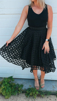 Carrie Lace Skirt: Black