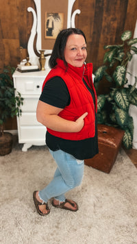 Courtney Puffer Vest: Red