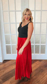 Wendy Pleated Maxi Skirt | Red