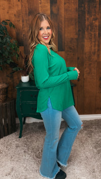 Leslie Waffle Long Sleeve | Kelly Green