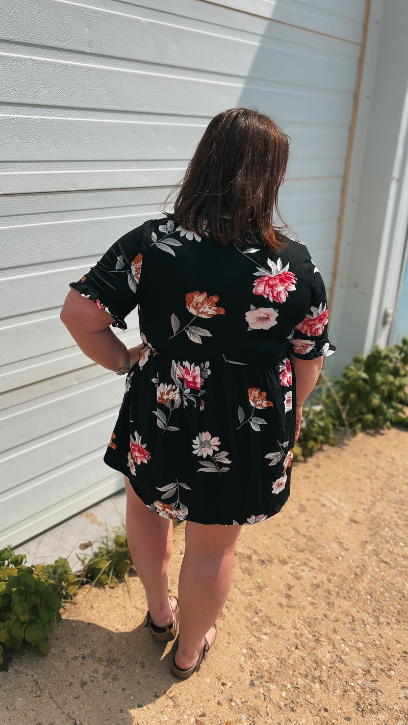 Winnie Babydoll Top: Black Floral