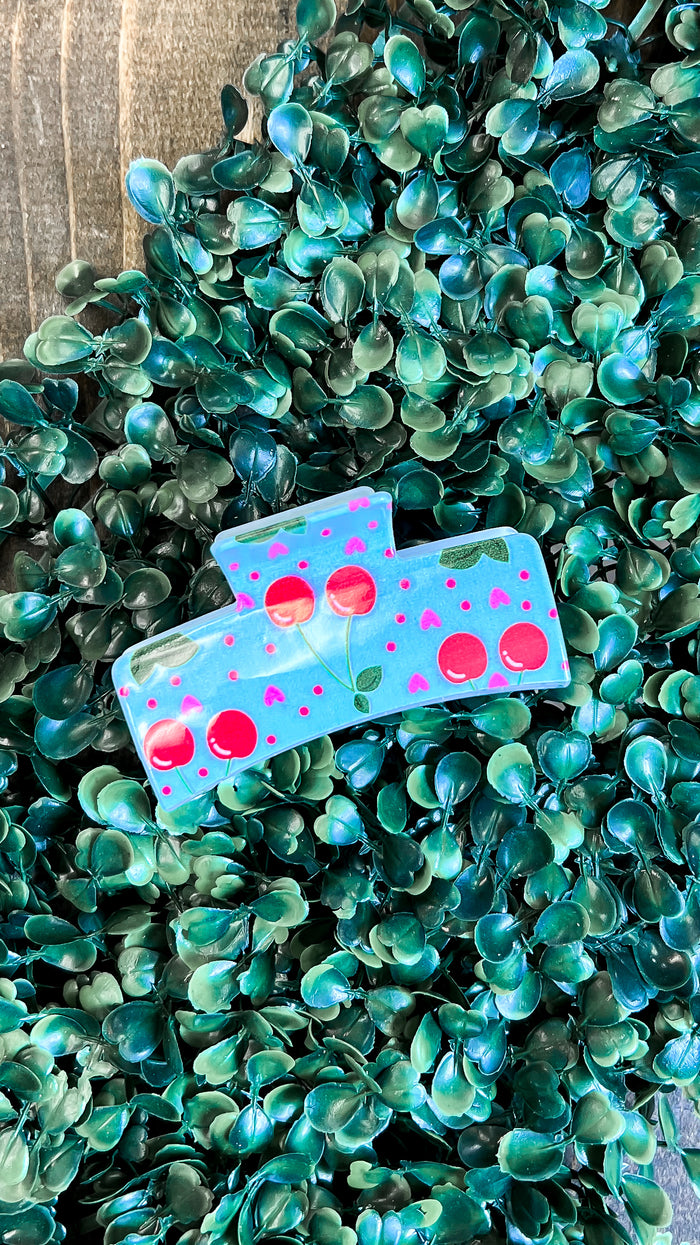 Cherry Claw Clip | Blue