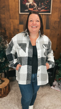 Charlotte Shacket| Black & Cream