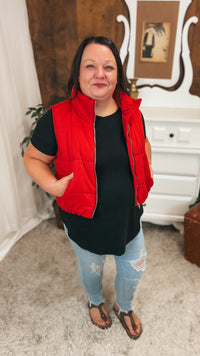Courtney Puffer Vest: Red