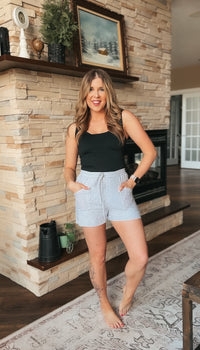 Tenille Linen Shorts | White Stripe