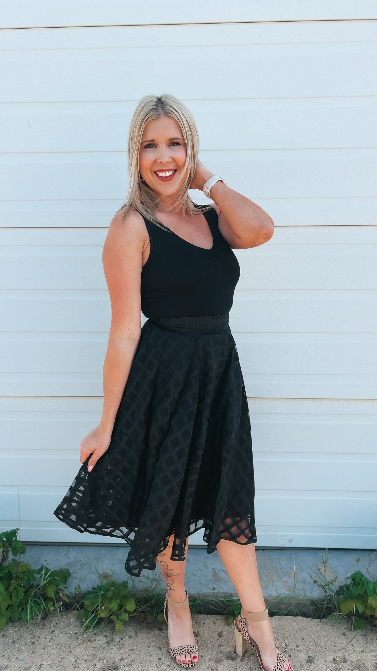 Carrie Lace Skirt: Black