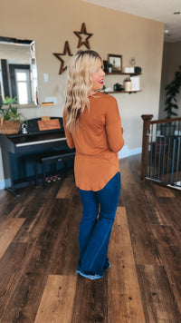 Lauralee Long Sleeve | Camel