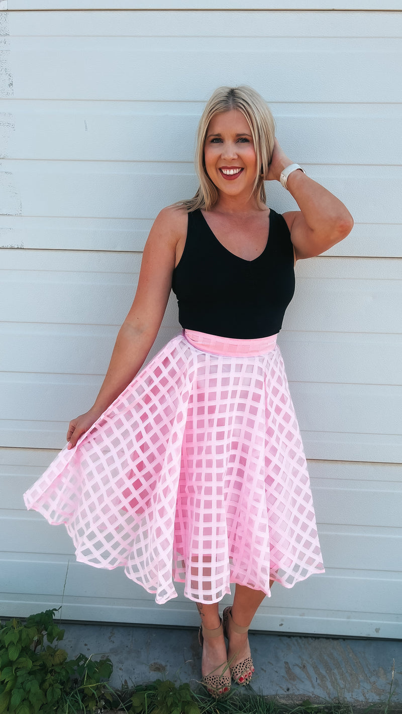 Carrie Lace Skirt: Pink
