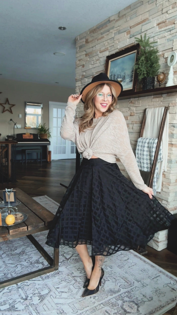 Carrie Lace Skirt: Black *SALE*