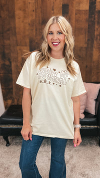 Giddy Up Cowgirl | Graphic T-Shirt