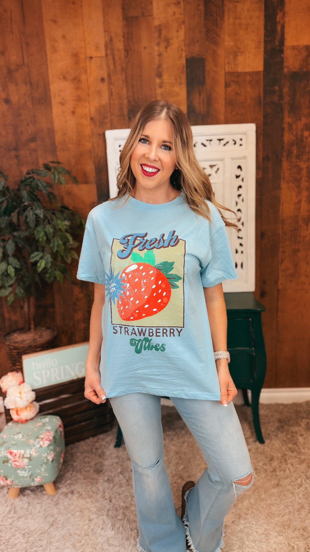 Strawberry Graphic Tee | Blue