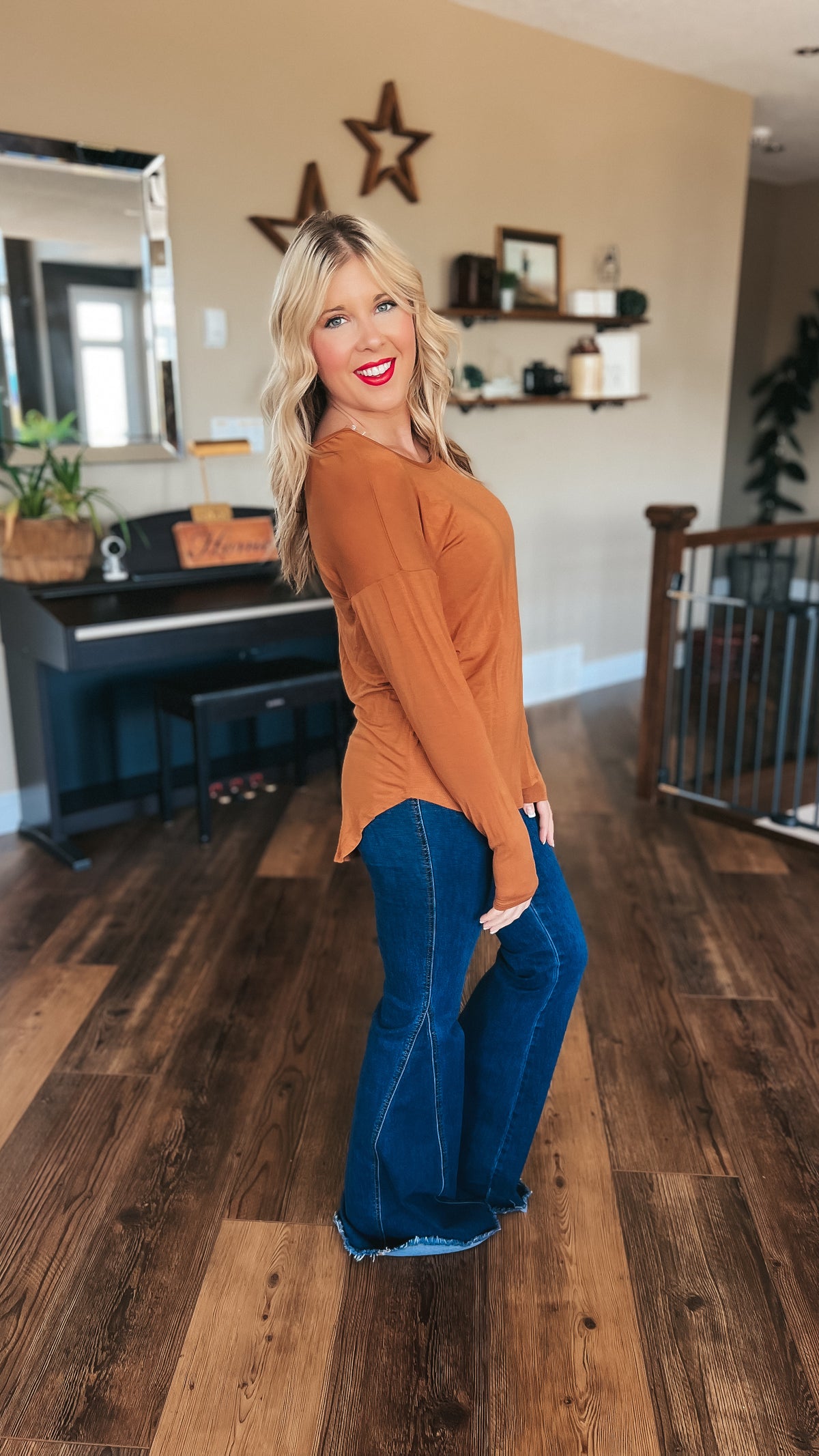 Lauralee Long Sleeve | Camel