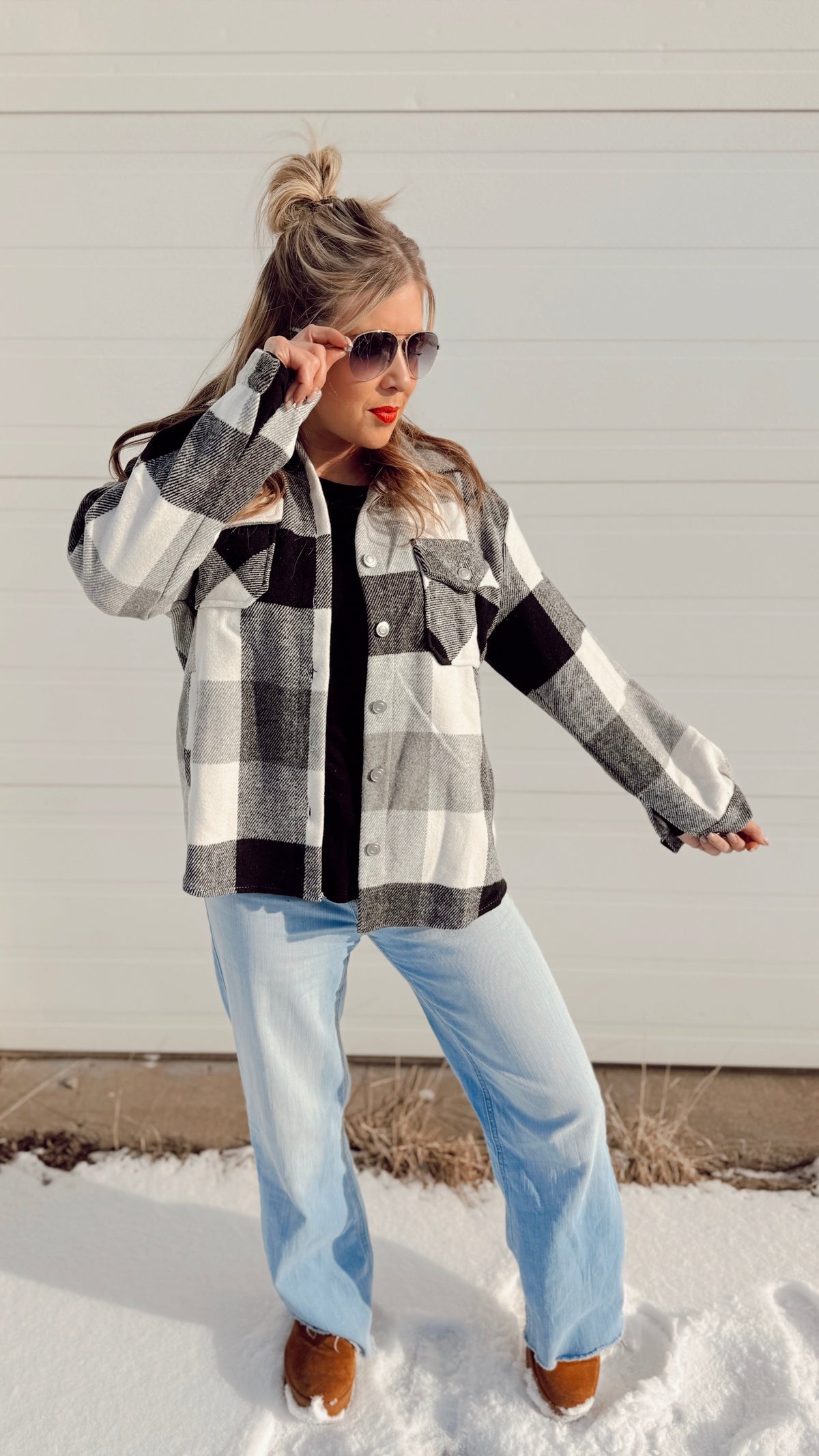 Charlotte Shacket| Black & Cream