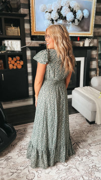 Cassandra Floral Maxi Dress: Green