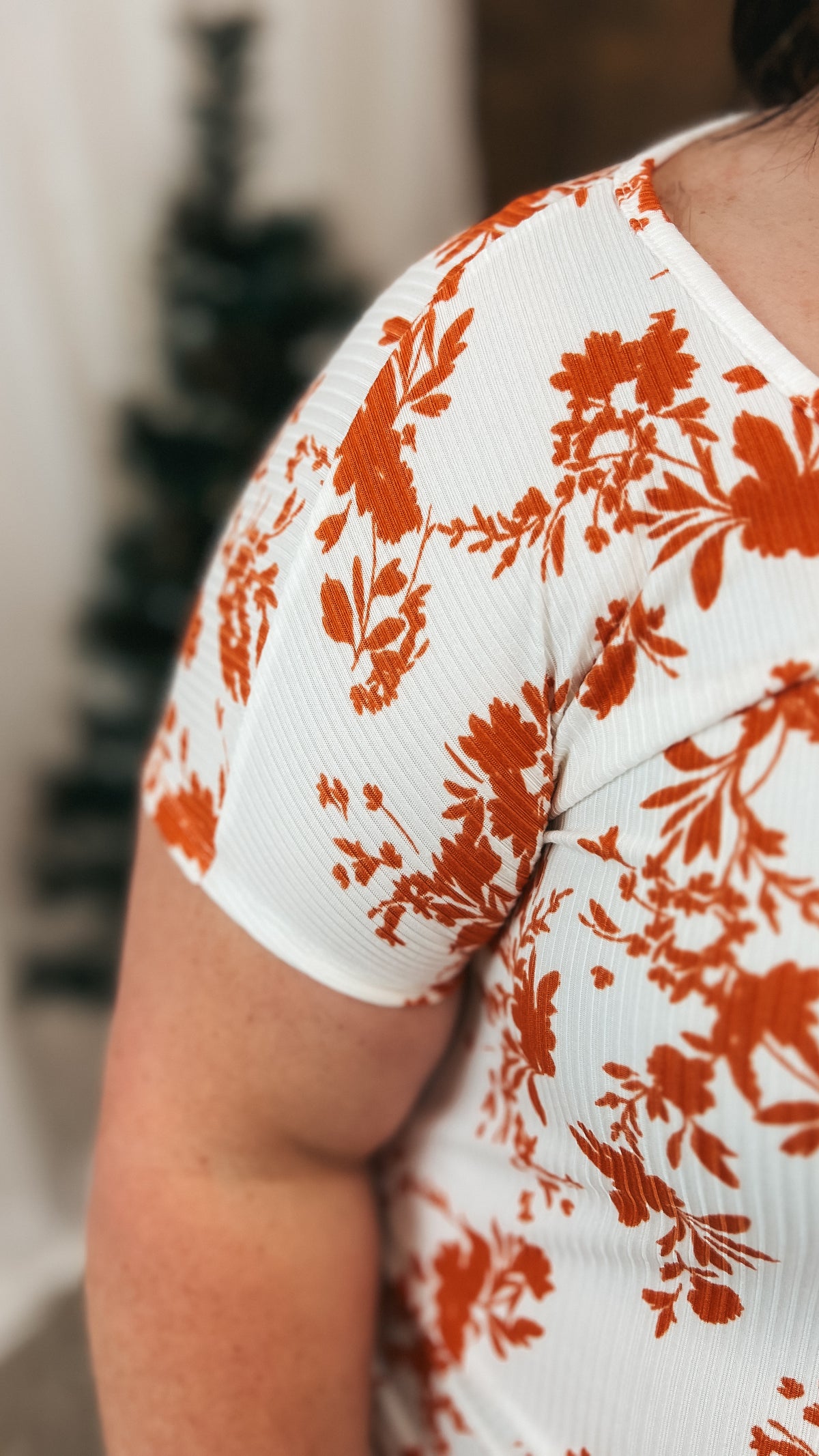 Addy Ribbed Floral Top | Orange & Cream
