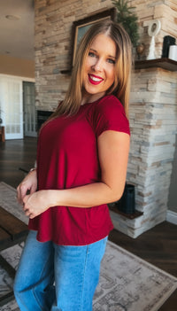 Morgan Basic Tee | Wine