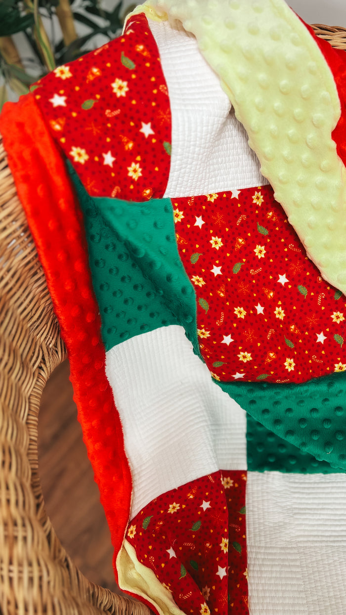 Cozy Cuddle Blanket | 102