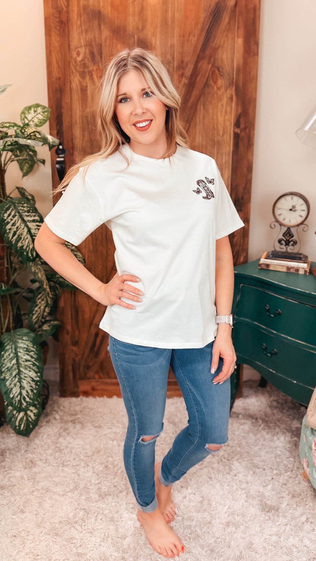 Yeehaw Cowgirl Graphic Tee | Cream