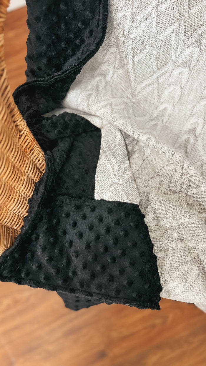 Cozy Cuddle Blanket | 109