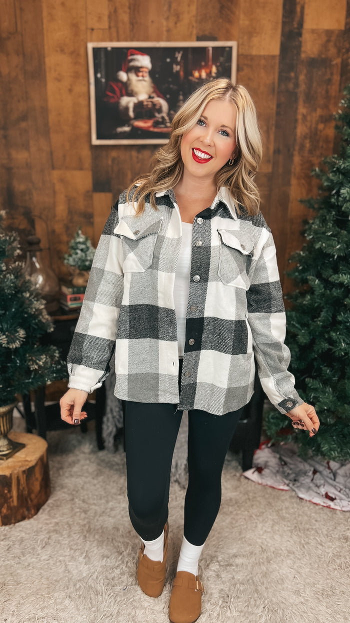 Charlotte Shacket| Black & Cream