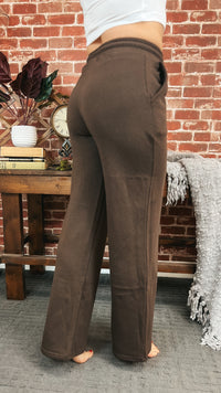 Jodie Wide Leg Jogging Pants | Brown